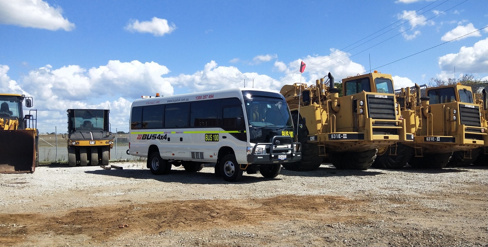 Bus 100 Pic 2